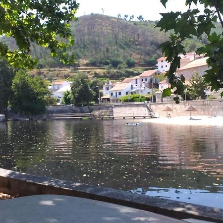 Casa Das Relvas Penalva de Alva Esterno foto
